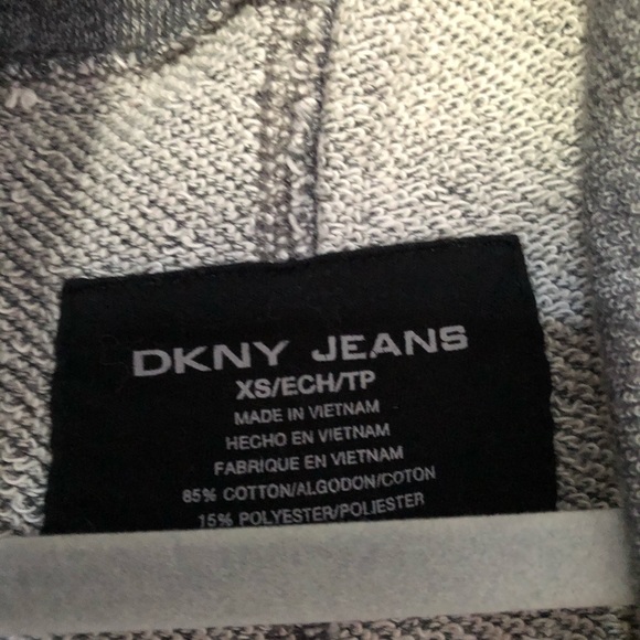 DKNY cozy sweater - Picture 2 of 3